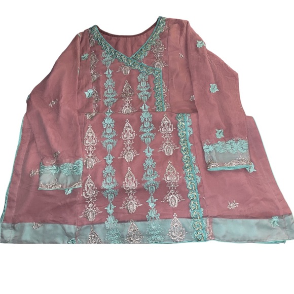 EUC Elegant Embroidered Kurta 3 pcs Dress in Pink and Blue with Pants & Dupatta - Picture 2 of 8